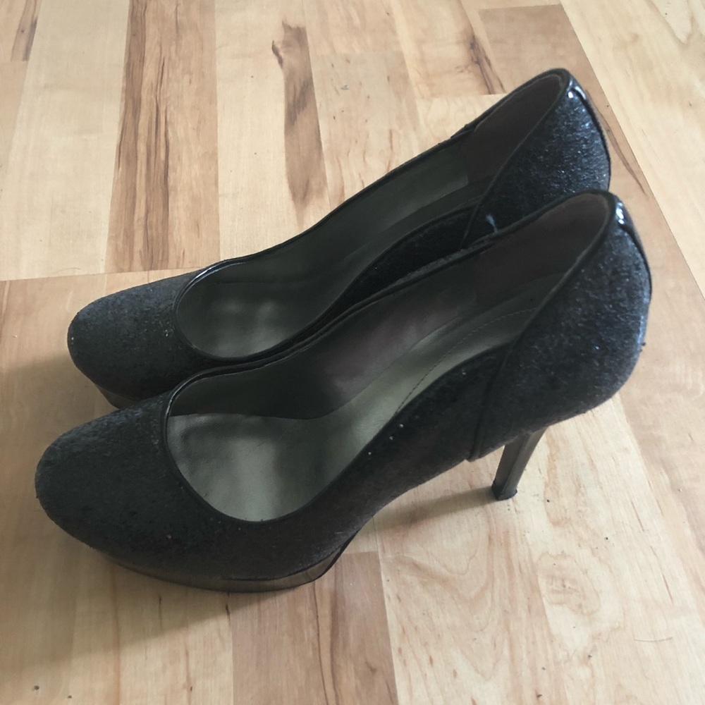 👠Guess stiletto heel shoe👠